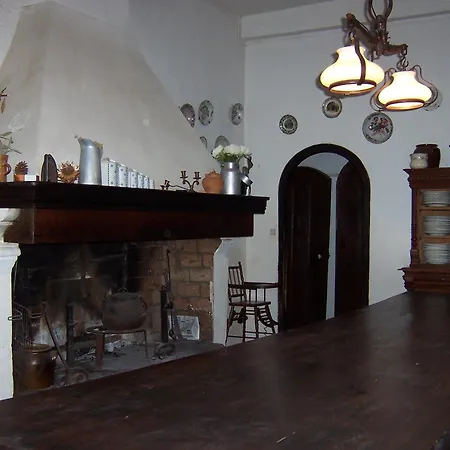 Prázdninový dům Demi-chateau De Paulignan Pour 15 Personnes Trausse